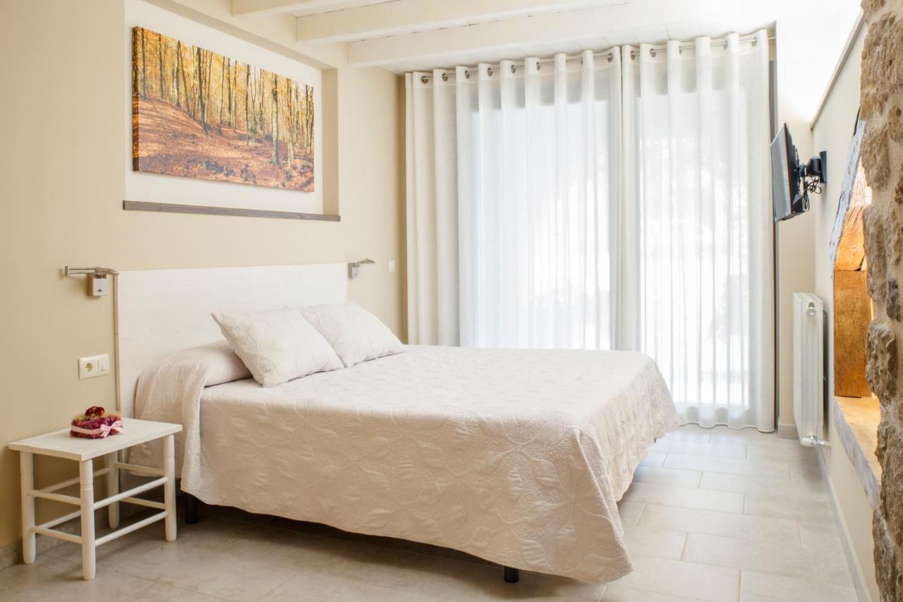 Habitacions Placa Major ซานตา เปา ภายนอก รูปภาพ